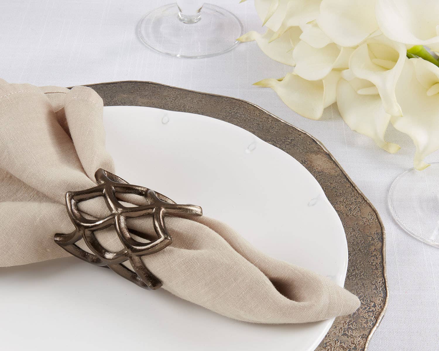 Black Scallop Coral aluminum napkin ring with intricate coral design